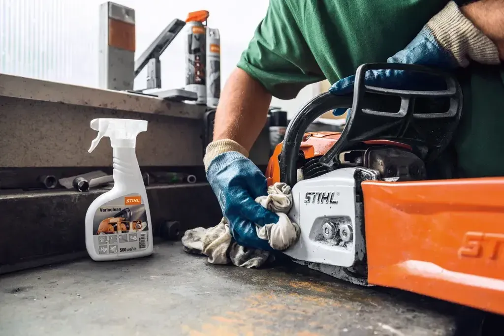 Outdoor power equipment being maintained in summer conditions with heat protection